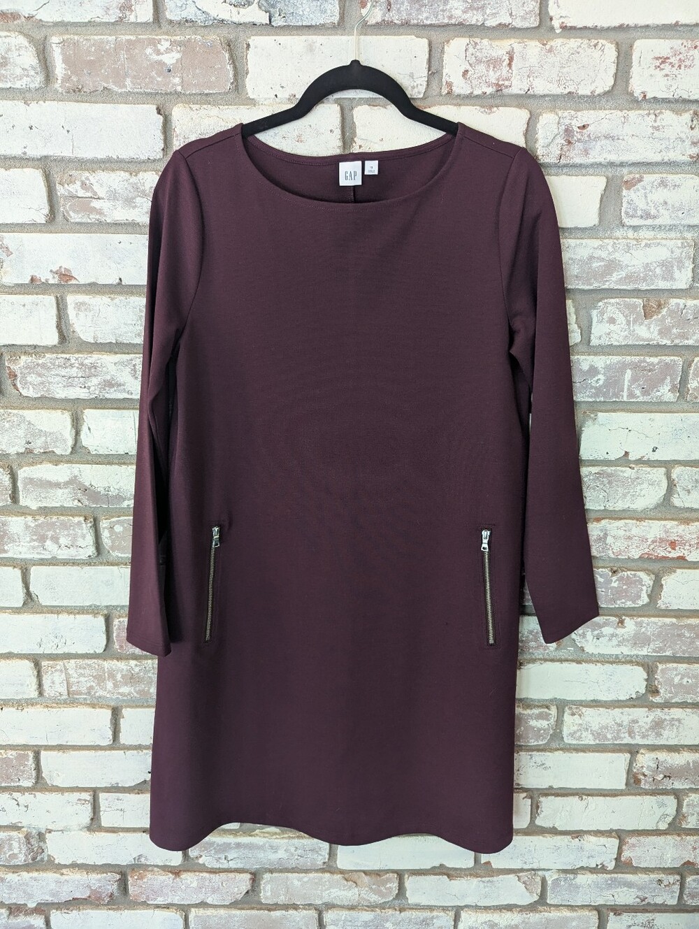 GAP Plum Long-Sleeve Shift Dress with Zip Pockets